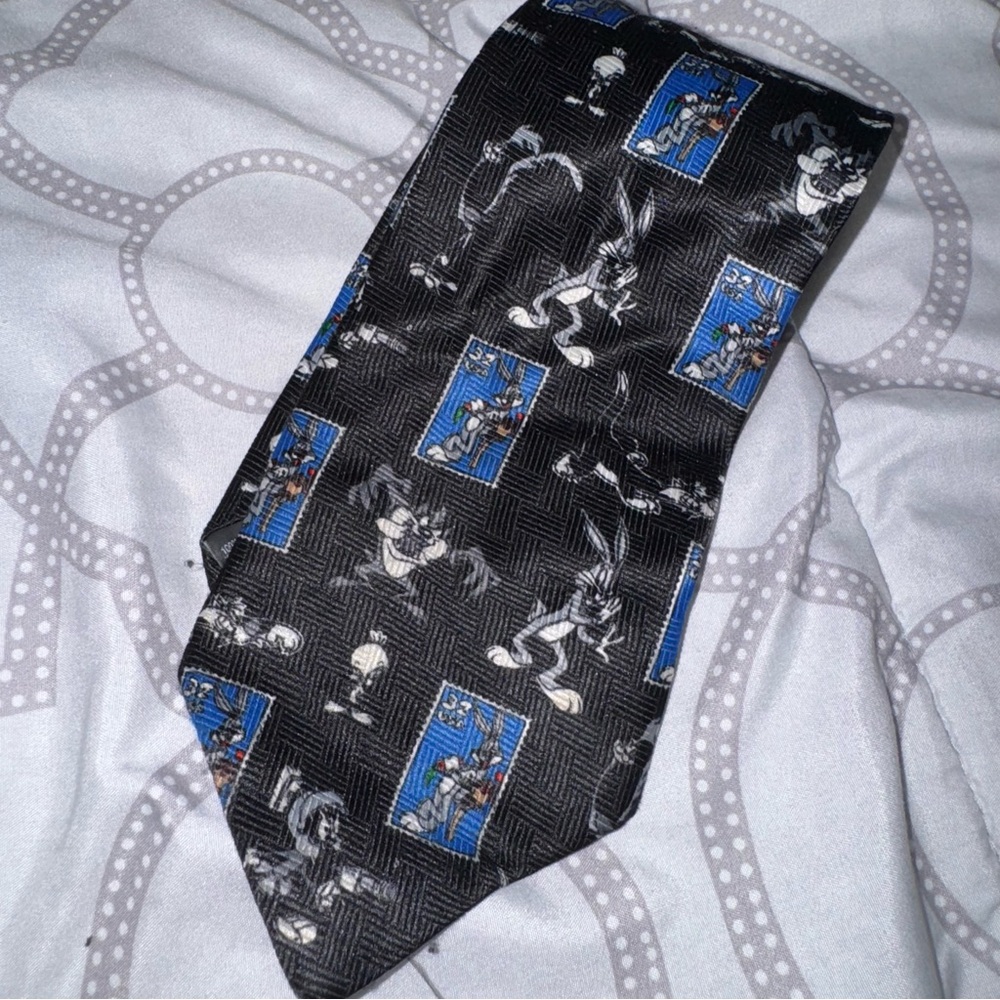 Looney Tunes Character Tie